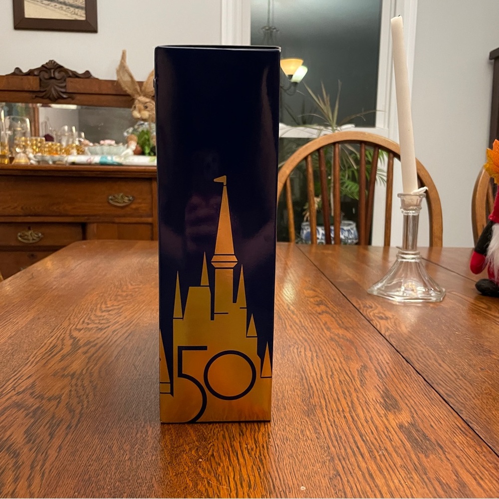 Walt Disney World 50th Anniversary Fab 50 Gold Ornament set NIB - Picture 8 of 10